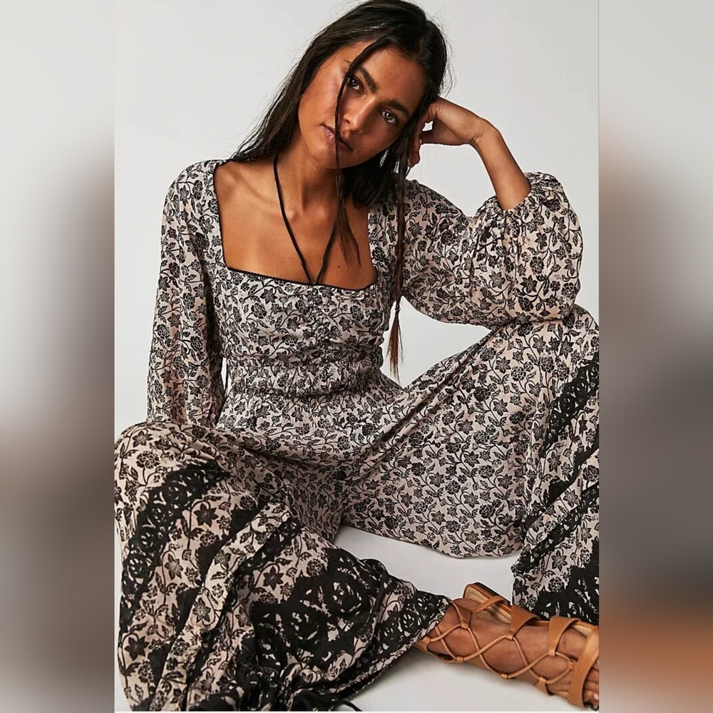 Free People NWT Size Medium Forever Timeless Soulmate Jumpsuit NWOT  $180 - Picture 6 of 8